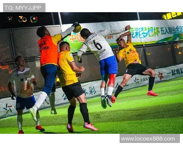 足球巨星盛宴：昔日对决今聚首，传奇球员共话绿茵岁月与未来梦想